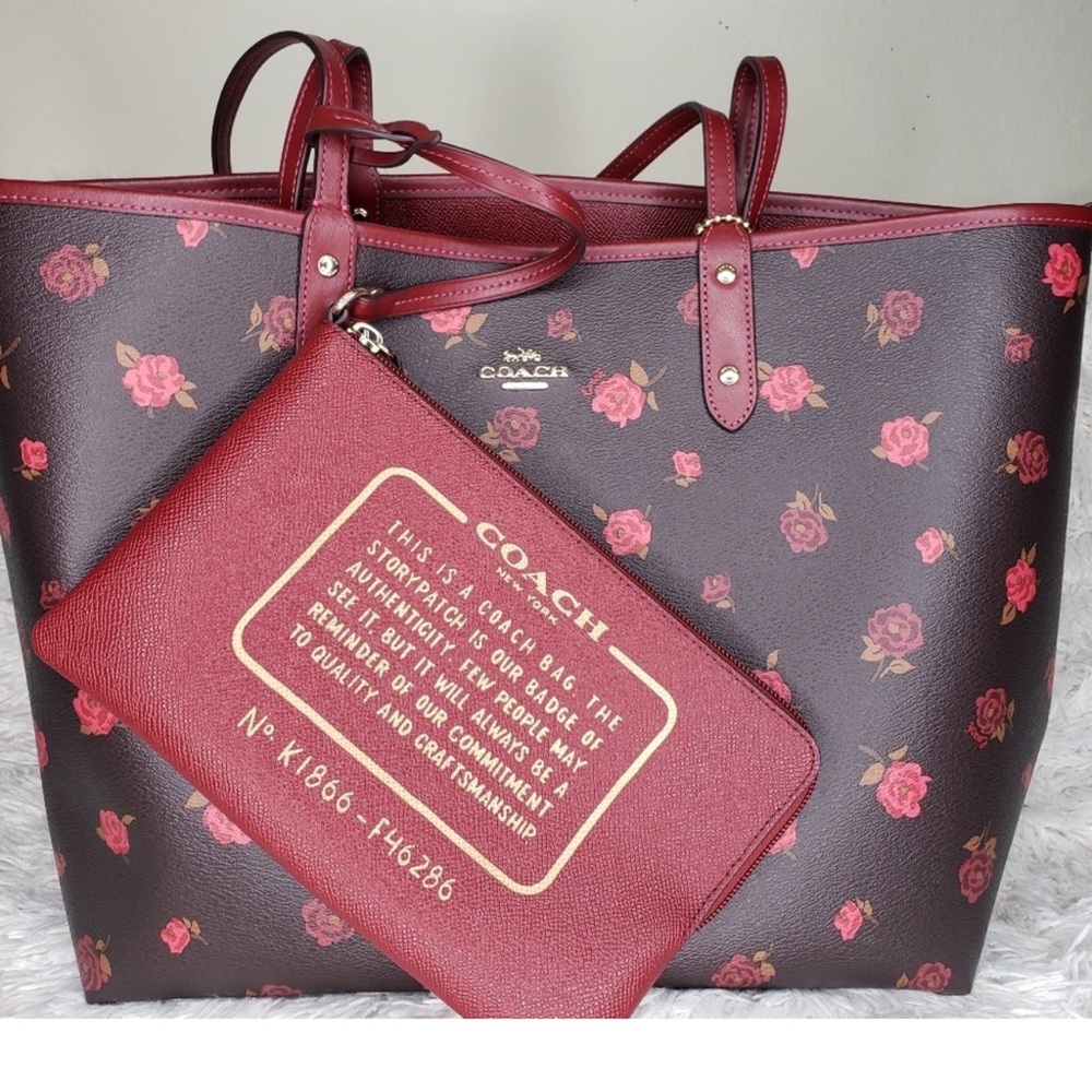 NWOT Gorgeous Reversible Coach Tote